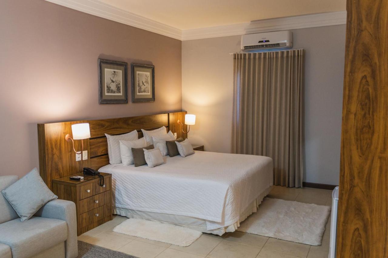 Jr Hotel Marília エクステリア 写真