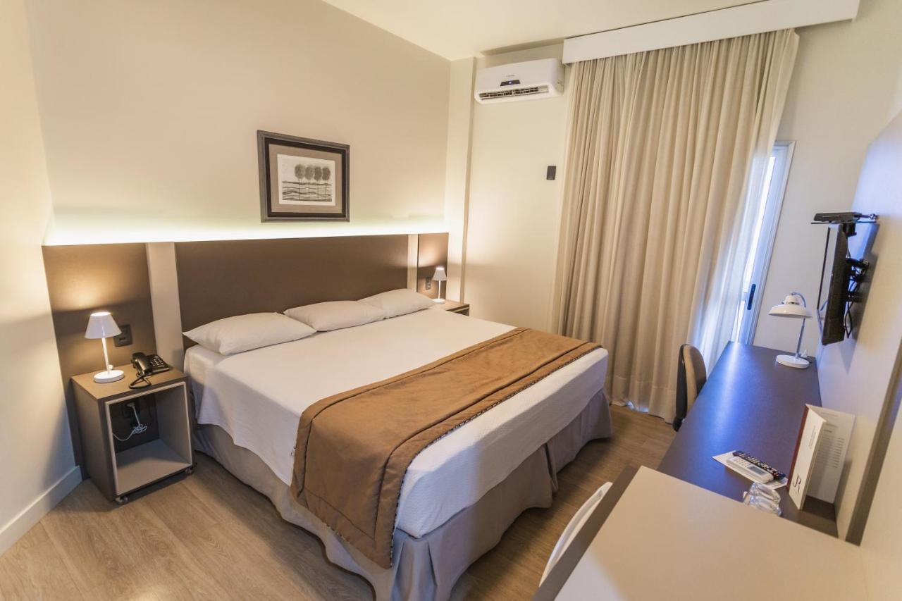 Jr Hotel Marília エクステリア 写真