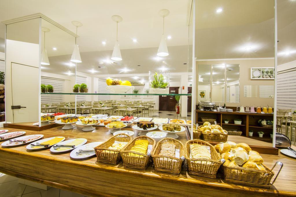 Jr Hotel Marília エクステリア 写真