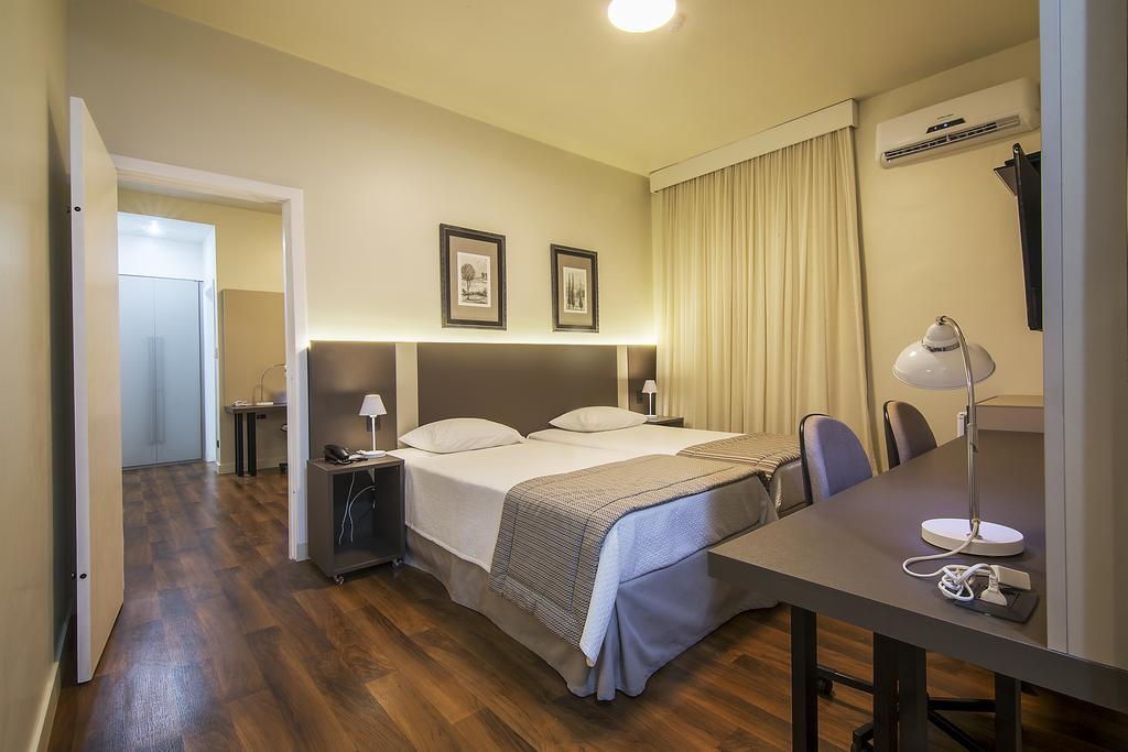 Jr Hotel Marília エクステリア 写真