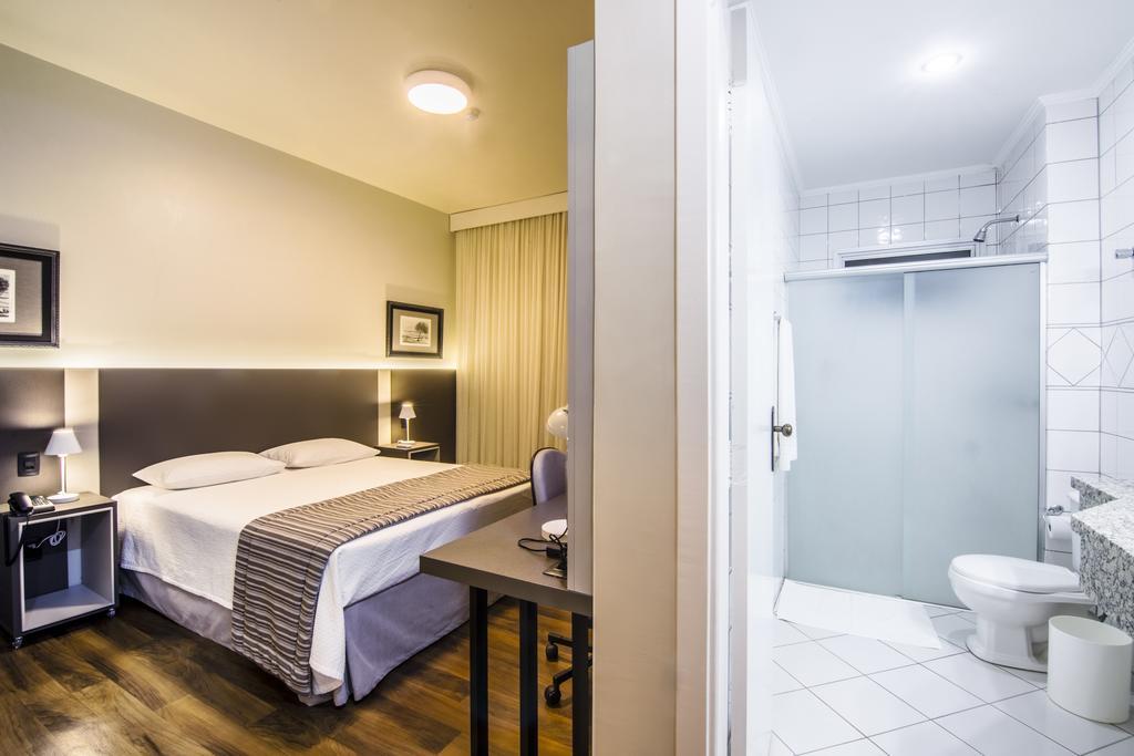 Jr Hotel Marília エクステリア 写真