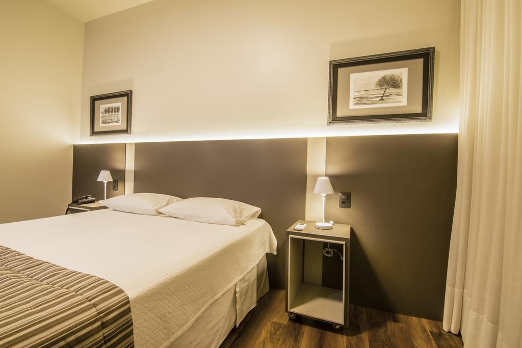 Jr Hotel Marília エクステリア 写真