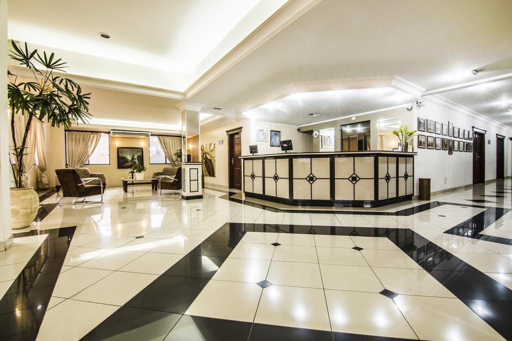 Jr Hotel Marília エクステリア 写真